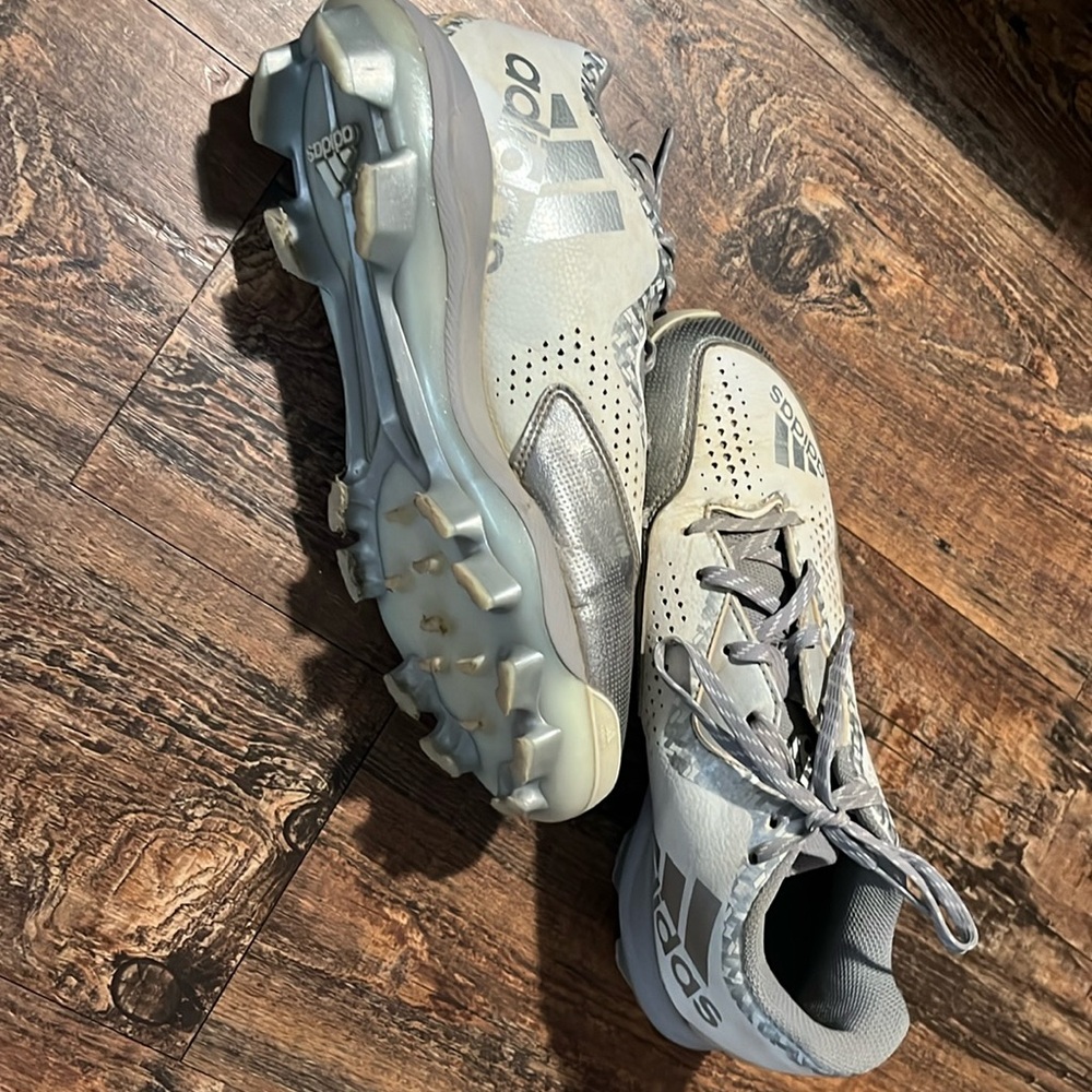 Adidas Softball Shoes. Great Shape. Size 9